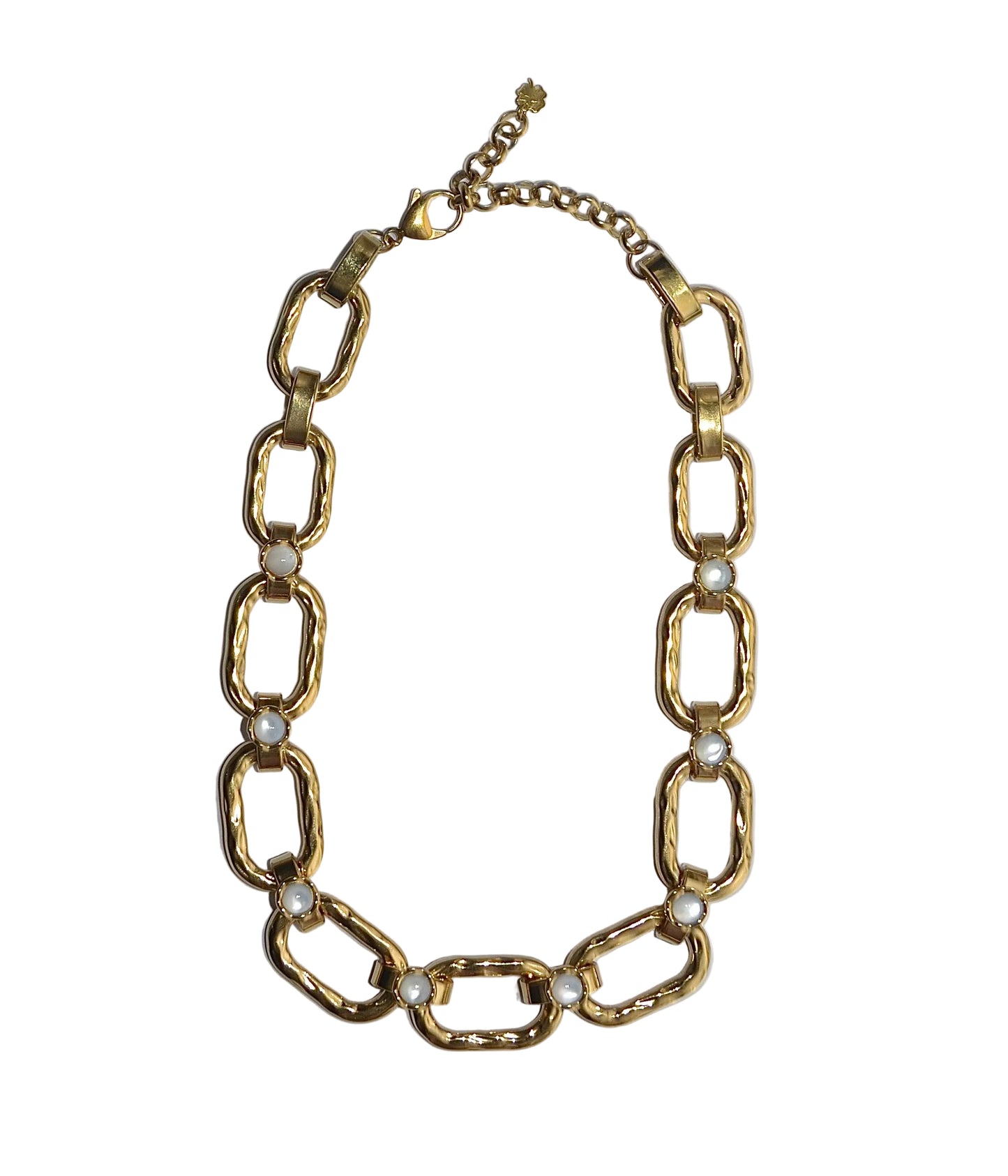 VB Gold Chain with Pearls