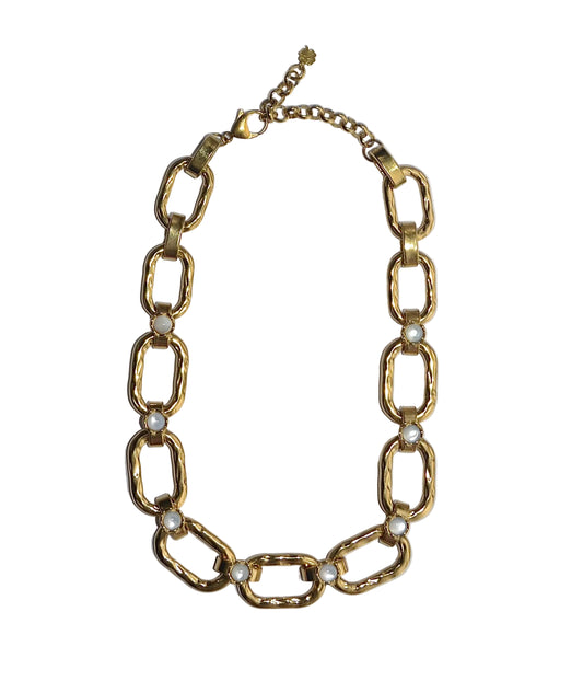 VB Gold Chain with Pearls