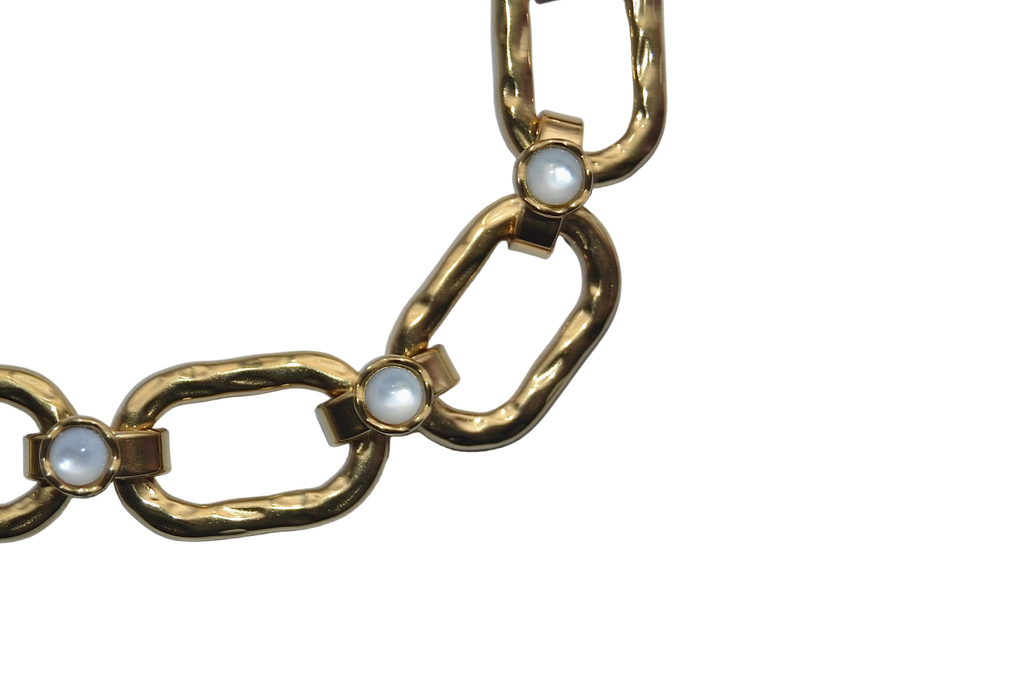 VB Gold Chain with Pearls